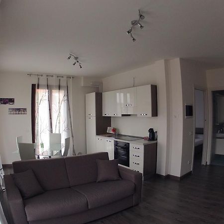 ストレーザIl Nuovo Palazzottoアパートメント 部屋 写真