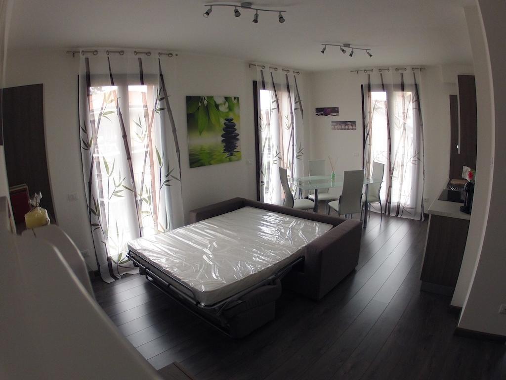 ストレーザIl Nuovo Palazzottoアパートメント 部屋 写真